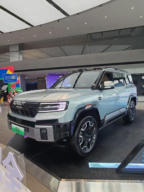 东莞81比亚迪方程豹硬派越野的爆款，英菲尼迪35周年与你共成长